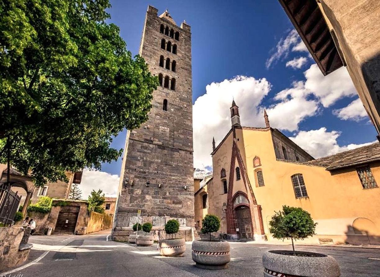 Maison Bodroz Appartamento Charme Aosta Exterior foto